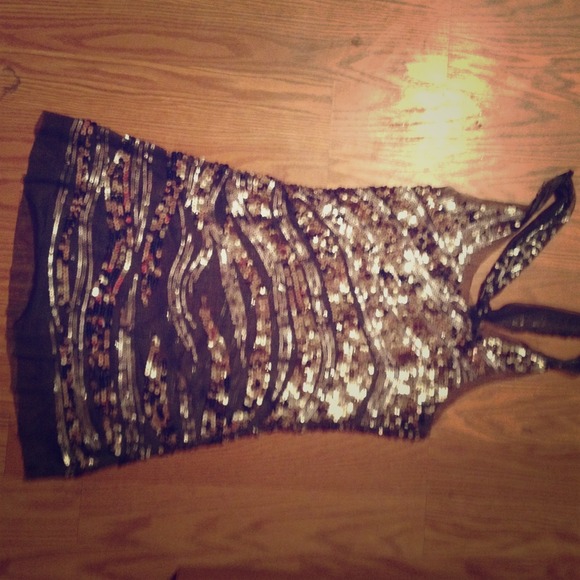 SPARKLY TOP :)