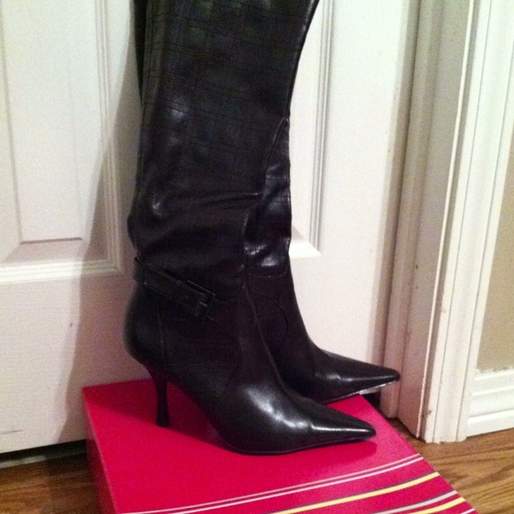 💚Traded 💚BCBG Chocolate Brown Tall Boots