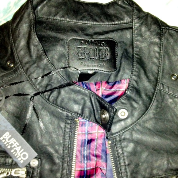 NWT Buffalo David Bitton faux leather jacket, Med - Picture 3 of 3