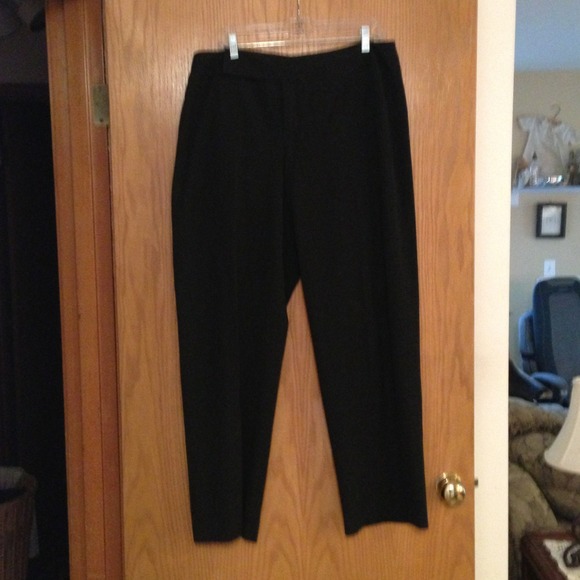 🚫HOLD🚫Nine West Woman Black Dress Pants-Size 16