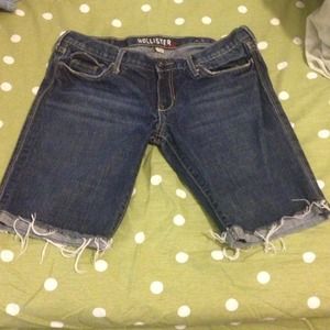 Hollister cut off shorts