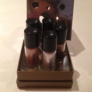 BUNDLE for ttbella81*** MAC Warm mini pigments