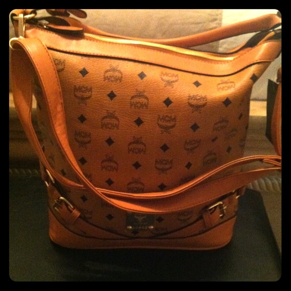 🌟RESERVED🌟CELEBRITY STYLE BAG