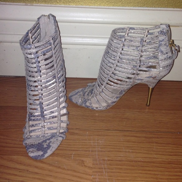 Boutique 9 Tracee open toe booties - Picture 2 of 7