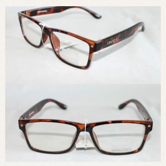 🎀 SOLD 🎀 Louis V glasses