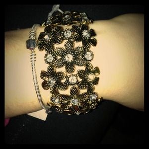 Gold, black and sparkle accent bracelet!
