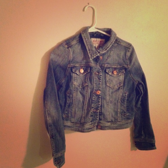 TRADED----Cute jean jacket!