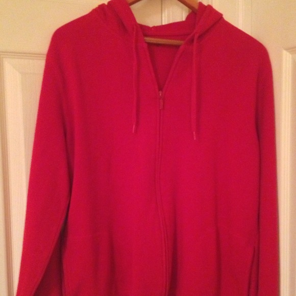 💀Sold in a bundle💀Red hooded sweatshirt - Picture 1 of 1