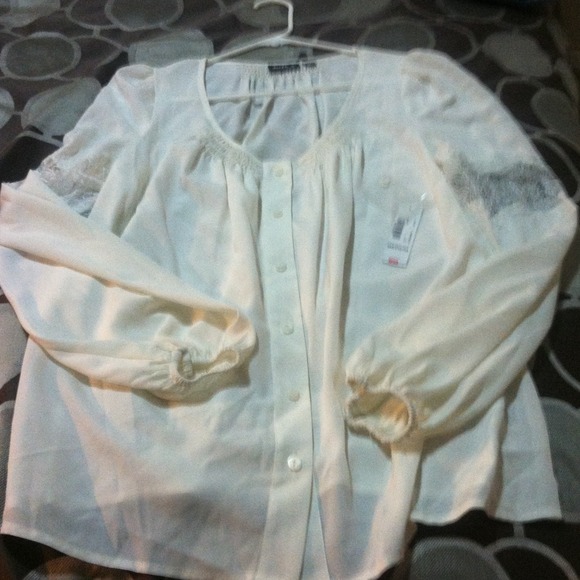 Sold - Picture 2 of 5