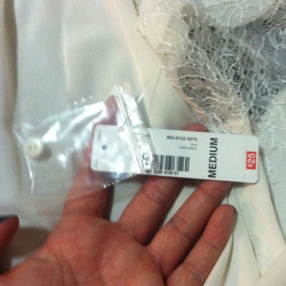 Sold - Picture 3 of 5