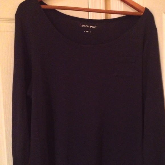 Navy Blue Top - Picture 1 of 1
