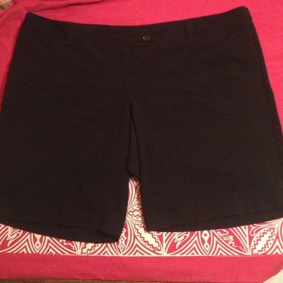 **Sold in Bundle**Torrid Shorts