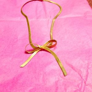 🎀 Gold bow necklace 🎀