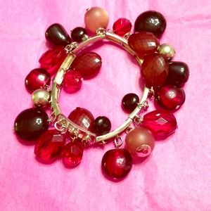 Multi-colored beaded bracelet