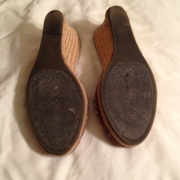 Beaded heels - Picture 4 of 4