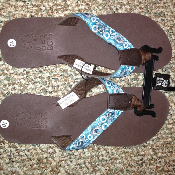 🚫Reserved for amy4405 Bee Bops Flip Flops