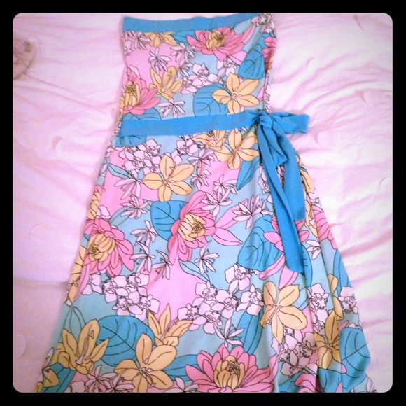 ⛔️Sold Tube floral dress