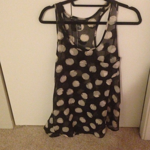 Urban Behavior Spotted Pocket Tank