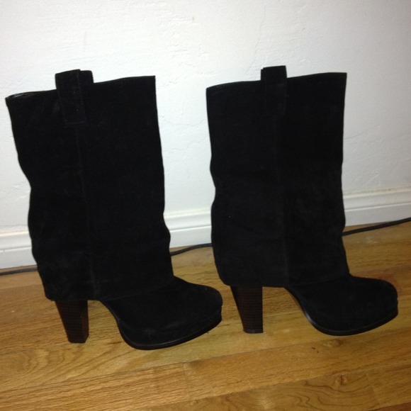 Black suede boots - Size 8