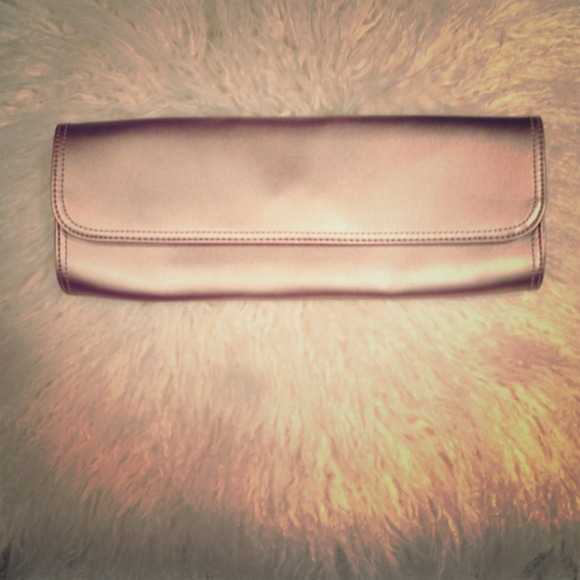 Chic gold slim clutch