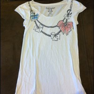 White top from forever 21