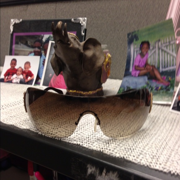Authentic prada sunglasses