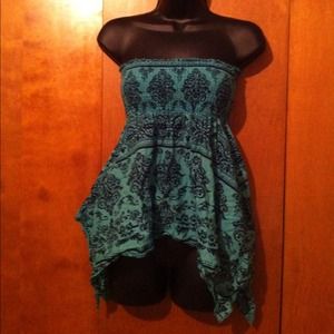 Handkerchief smock top