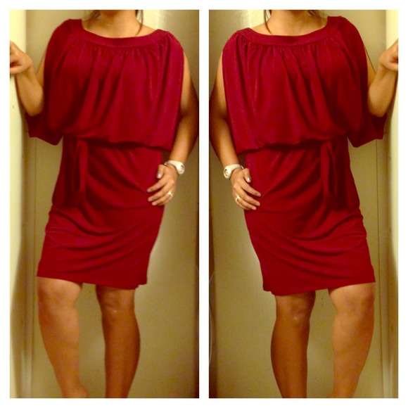 💢Sold by bundle💢Dark red dress
