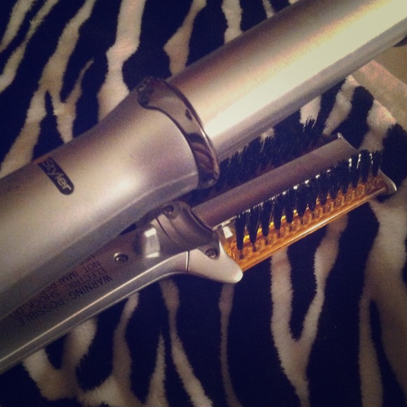 In Style Straightener