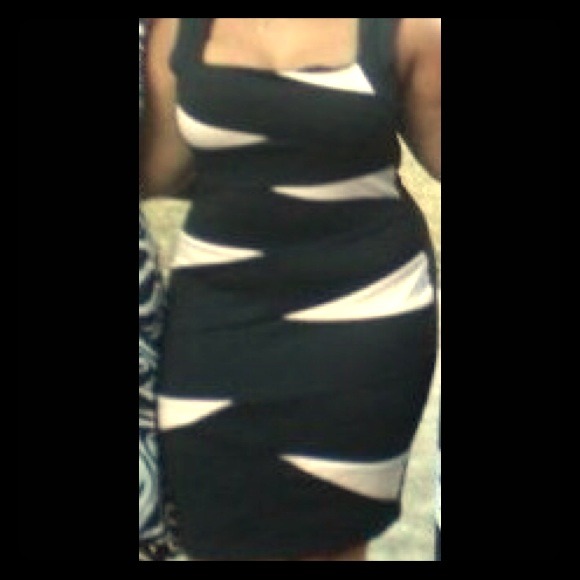 BUNDLE 4 @mzdevon! Black/White Bodycon & H&M dress