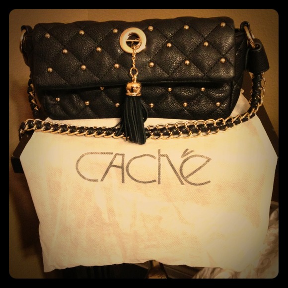 Cache ~ small quilted handbag