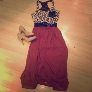 🔴Bundle for @mrsteee Brown midi skirt