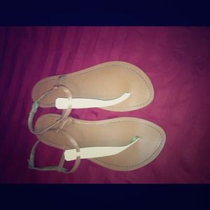 Gap sandals