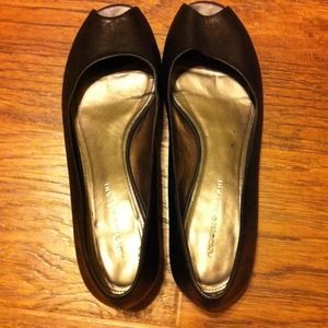 Antonio Melani black flats size 9