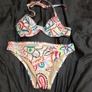 SOLD---------🚨SALE🚨Victoria's secret push up top