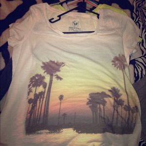 BRAND NEWNever worn never touched tag removed