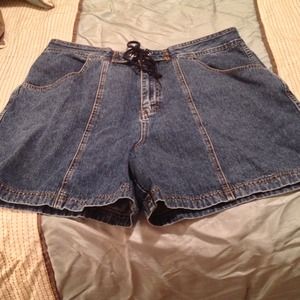 💀Sold in a bundle💀Denim Shorts