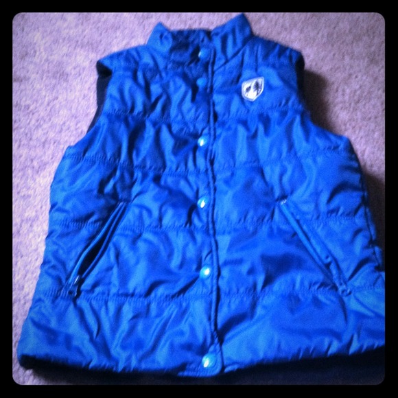 American eagle puffy vest