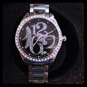 Fossil Watch ‼️REDUCED‼️ Brand new battery