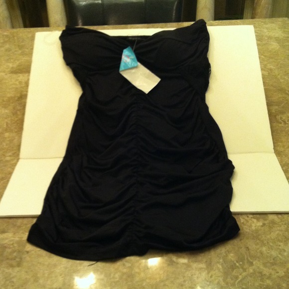 NEW LOW PRICE Sexy black mini dress