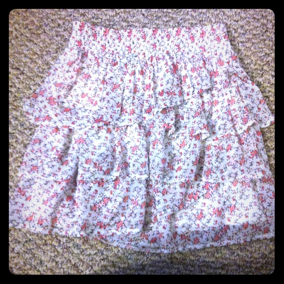 Floral skirt!❤