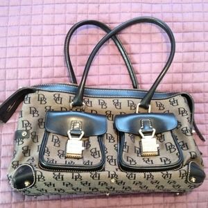 Medium Dooney & Bourke doctor's satchel