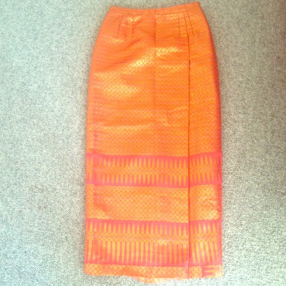 💕 Long High Waisted Skirt and Overcoat Bundle 💕