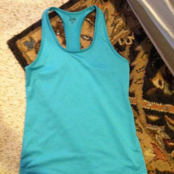 Champions workout top!
