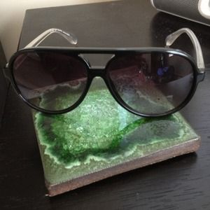 REDUCED. Marc Jacobs black plastic aviators.