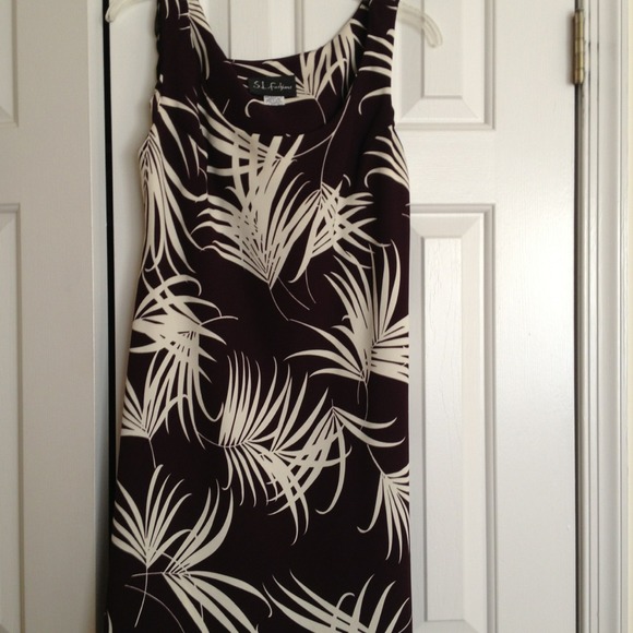 Purple & white jacket dress - Picture 3 of 3