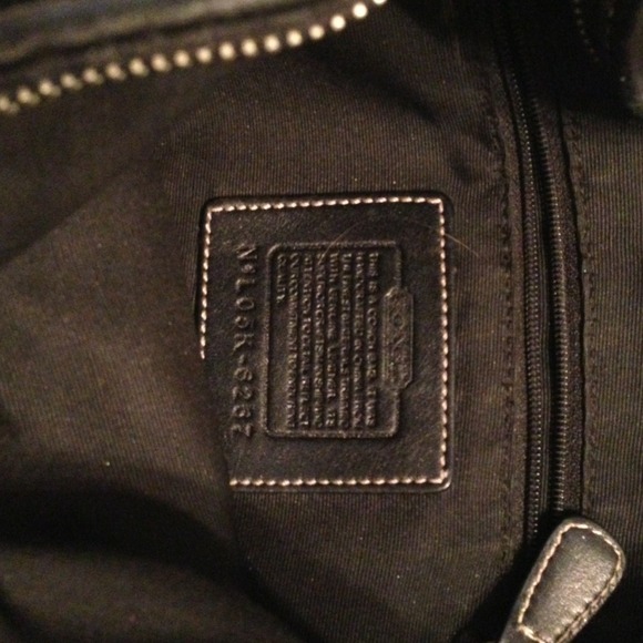 Authentic Coach purse - Picture 2 of 3