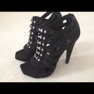 Jessica Simpson Heels - Satino