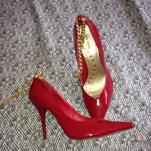 Beautiful red pumps