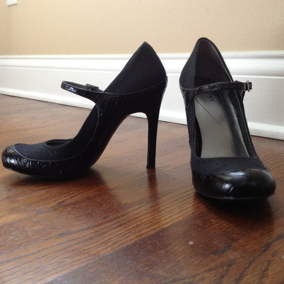 Black heels